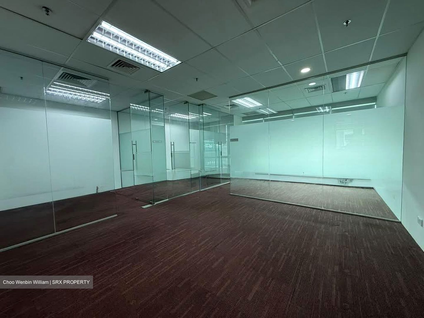 Sunshine Plaza (D7), Office #586572331